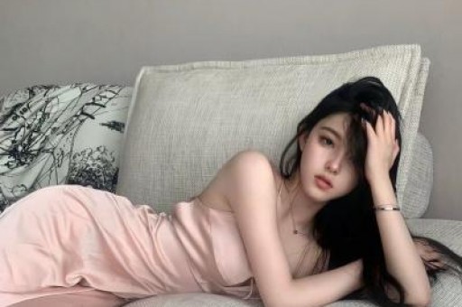 妖股国晟科技午后突然闪崩一度触及跌停！“半年内都不会卖”的鑫多多悄然撤退一季度套现约5000万元 背后“烟团”也在减持“互联网割韭菜战法”再现江湖？